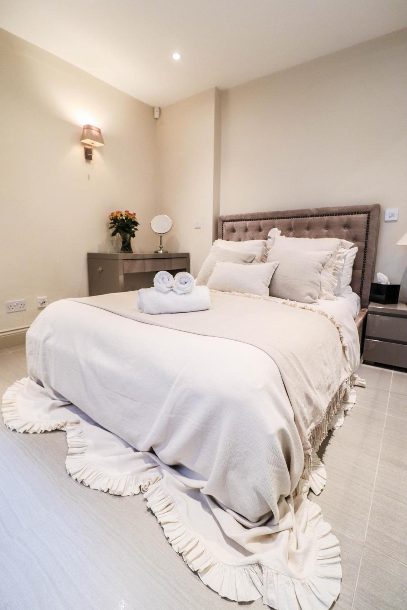 Elegant One-bedroom! Kensington Flat With Patio Appartement Londres