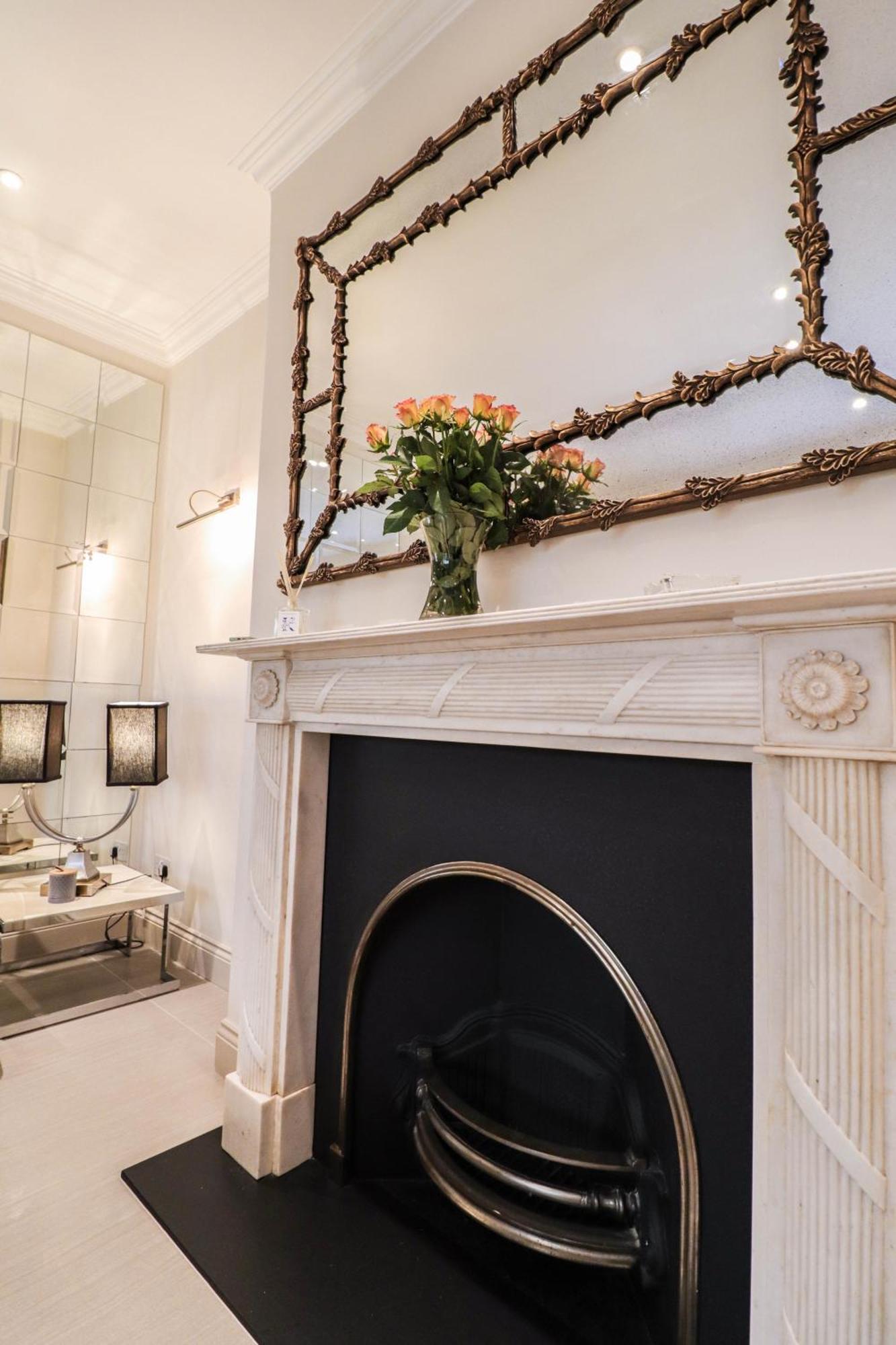 Apartamento Elegant One-bedroom! Kensington Flat With Patio Londres